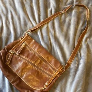 Cross body “leather” sparrow true bag